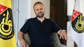 İstanbulspor’da Osman Zeki Korkmaz dönemi bitti