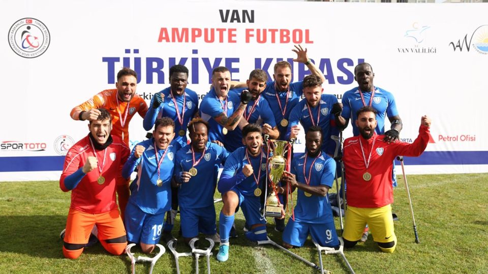 Ampute Futbol Türkiye Kupası’nı Şahinbey Belediyesi kazandı