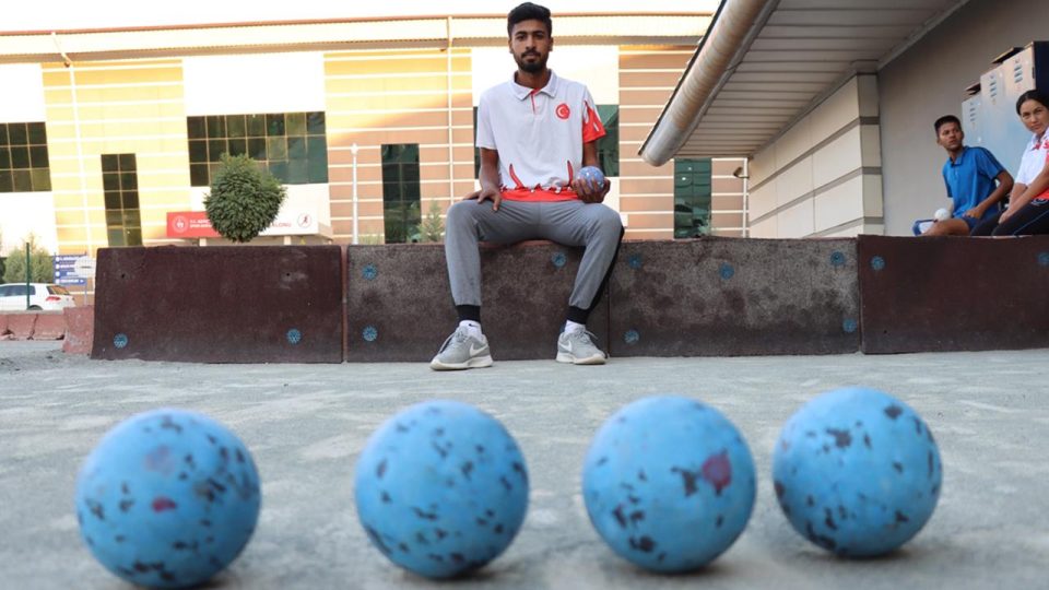 Kilisli milli bocceci Sami Özgöçer dünya şampiyonluğu için çalışıyor