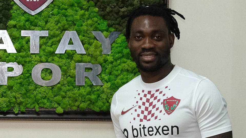 Hatayspor Yöneticisi Mustafa Özat: Christian Atsu enkazdan çıkarıldı