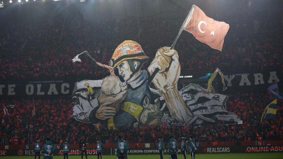 Trabzonspor’un ‘Proteo’lu koreografisi dünya basınında