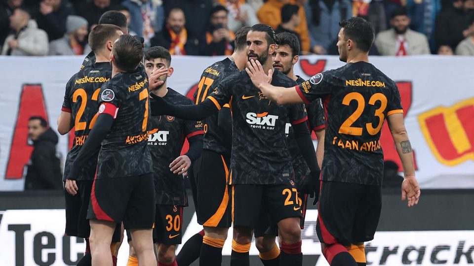 Galatasaray’dan farklı prova