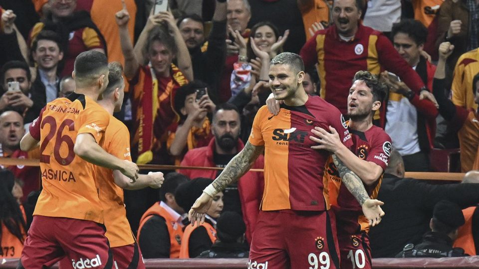 Mauro Icardi Galatasaray’ı sırtlamaya devam ediyor