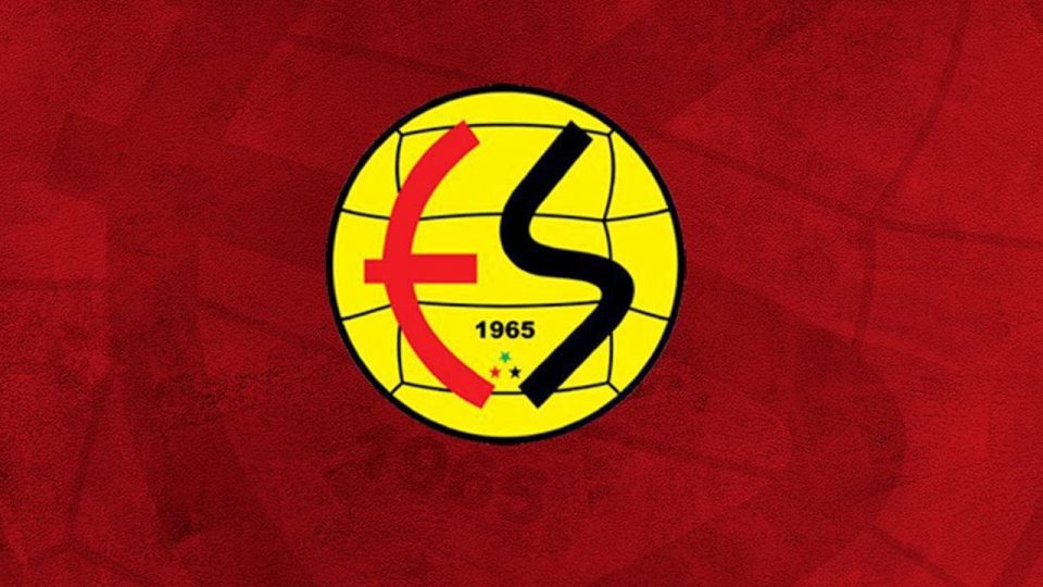 Eskişehirspor 58 yıl sonra profesyonel liglere veda etti