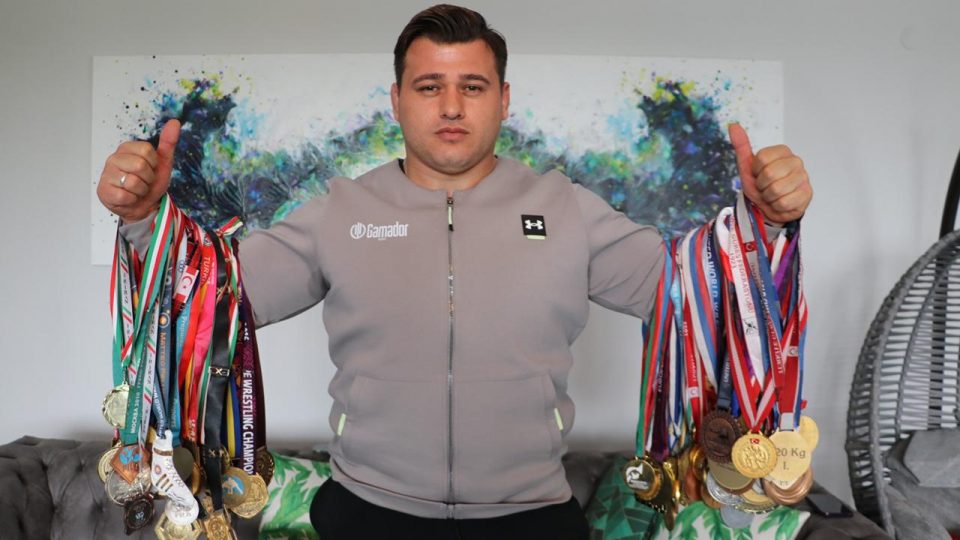 Milli güreşçisi Rıza Kayaalp’in hedefi 14’üncü madalya