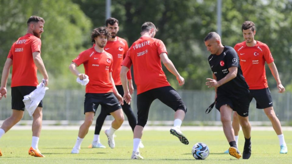 A Milli Futbol Takımı Yardımcı Antrenörü Kenan Koçak: Yolumuz açık