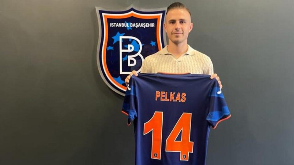 Başakşehir Dimitris Pelkas’ı kadrosuna kattı