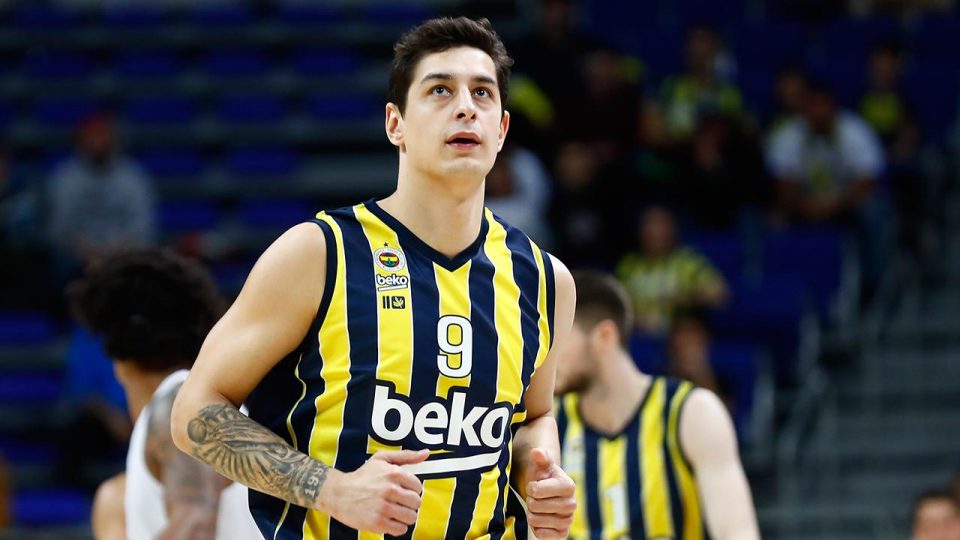 Fenerbahçe Beko Samet Geyik’le yollarını ayırdı