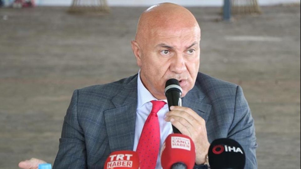 Samsunspor Kulübü Başkanı Yıldırım’dan transfer açıklaması