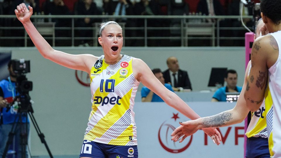 Arina Fedorovtseva: Türkiye’de insanların voleybol tutkusuna aşığım